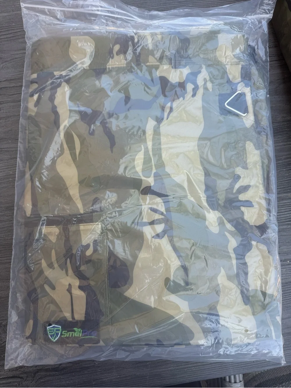 SmelPro XL 30x40 inches CAMO Nylon smell proof bag Brand New